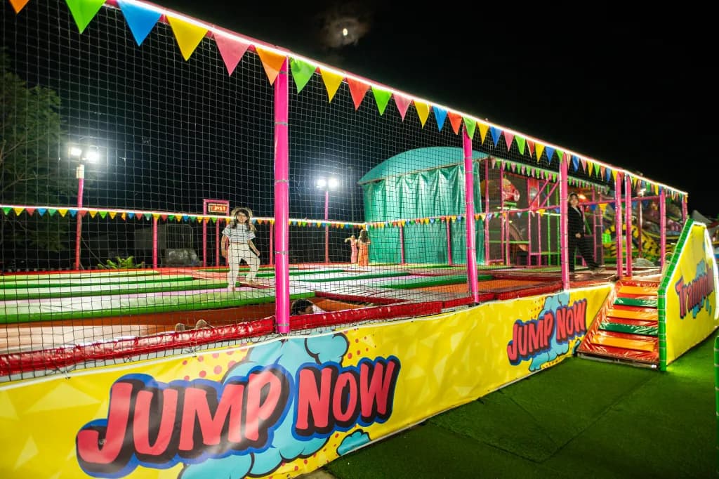 Gallery thumbnail image 9